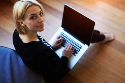 Der Onlinekurs hilft beim Gedächtnistraining. (Foto: Gaudilab/shutterstock)